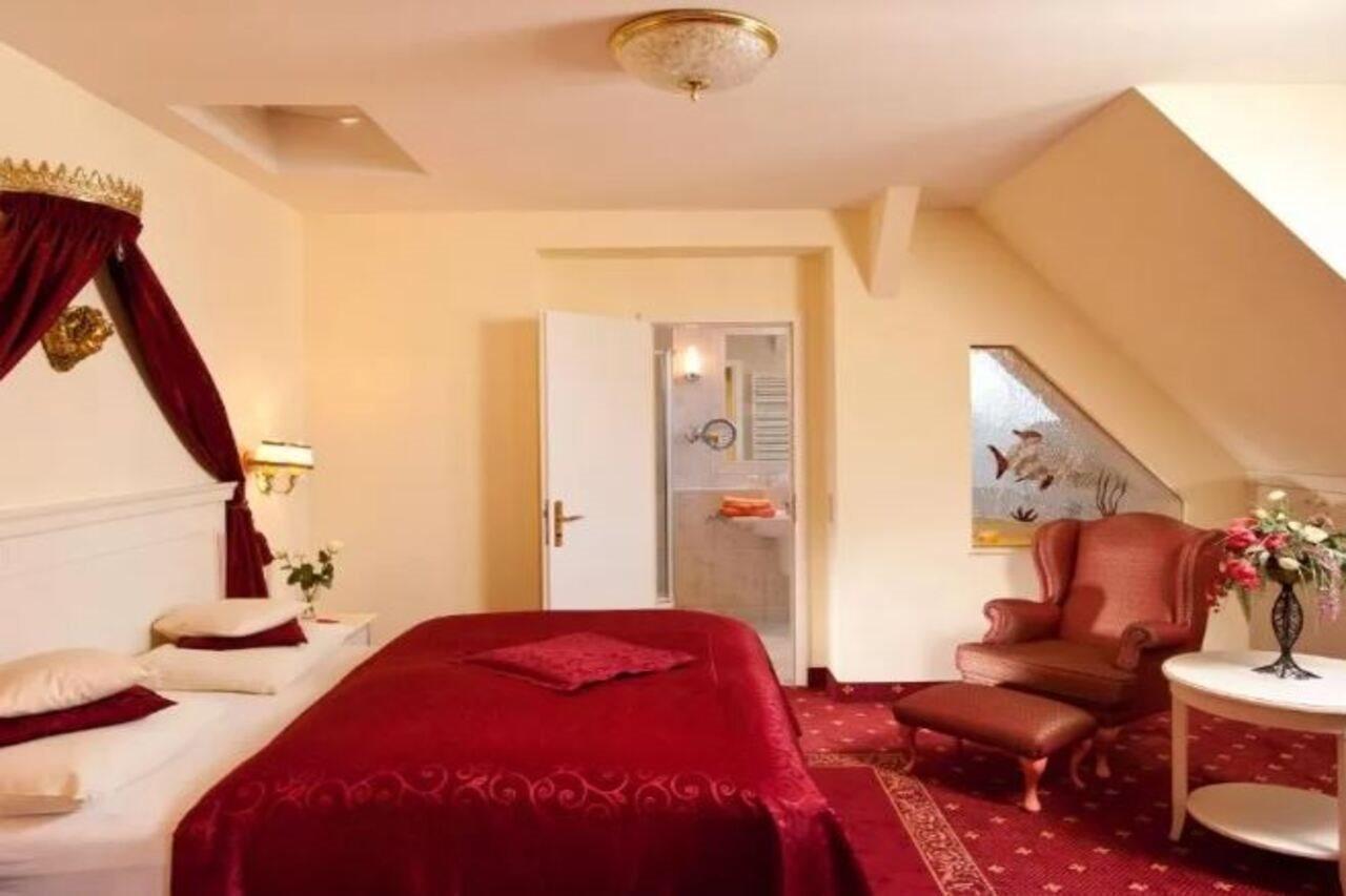 Augusta Am Kurfuerstendamm Hotel
