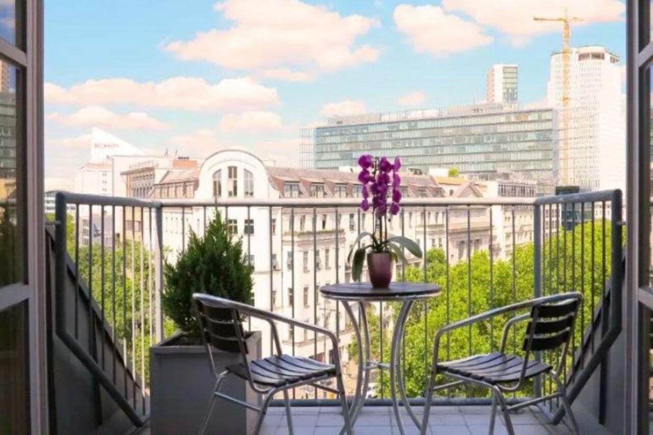 Augusta Am Kurfuerstendamm 3* Berlin