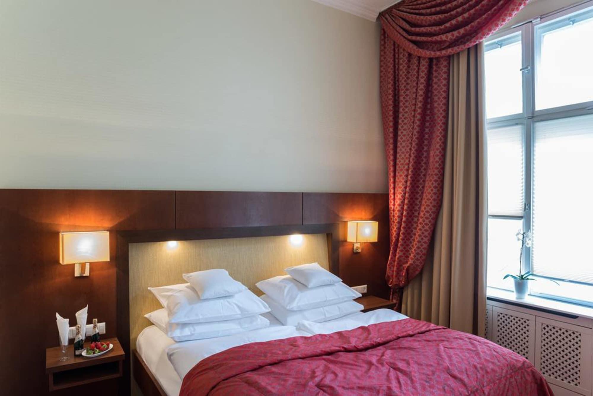 Hotel Augusta Am Kurfürstendamm 3*