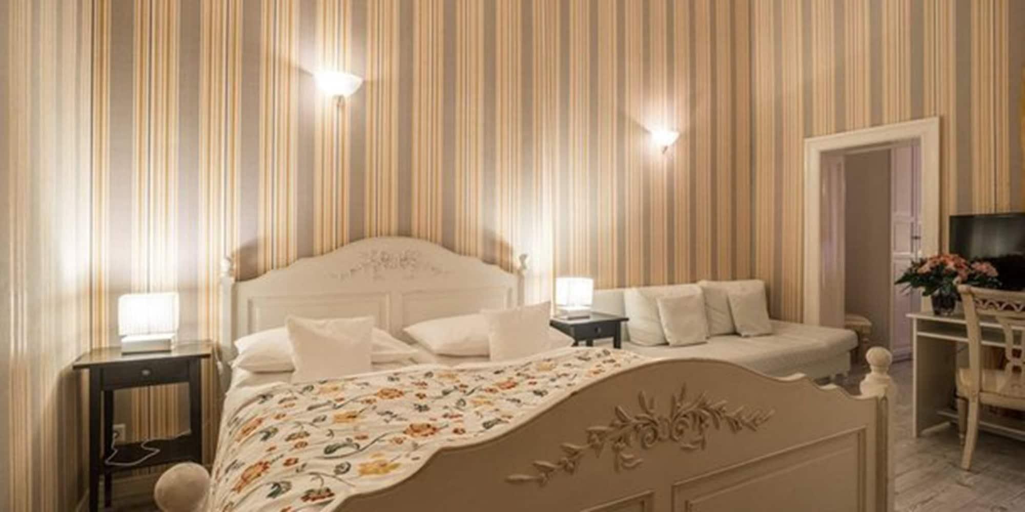 Augusta Am Kurfuerstendamm 3* Berlin