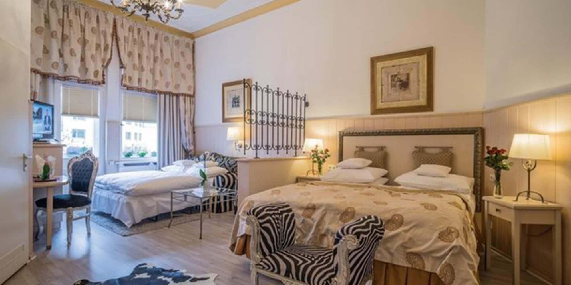 Augusta Am Kurfuerstendamm 3*
