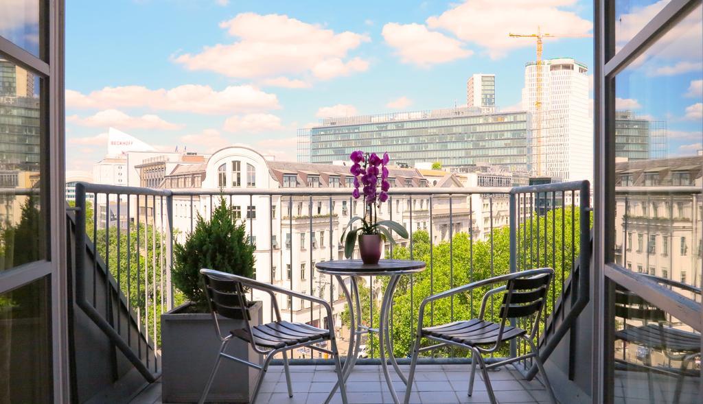 Augusta Am Kurfürstendamm
